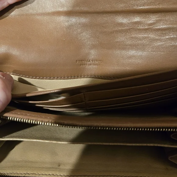 This is a Bottega Veneta Intrecciato Woven Tan Leather Continental Flap Wallet - Picture 4 of 6